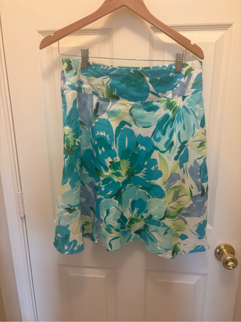 Blue and White Floral A-Line Skirt - Picture 3 of 4